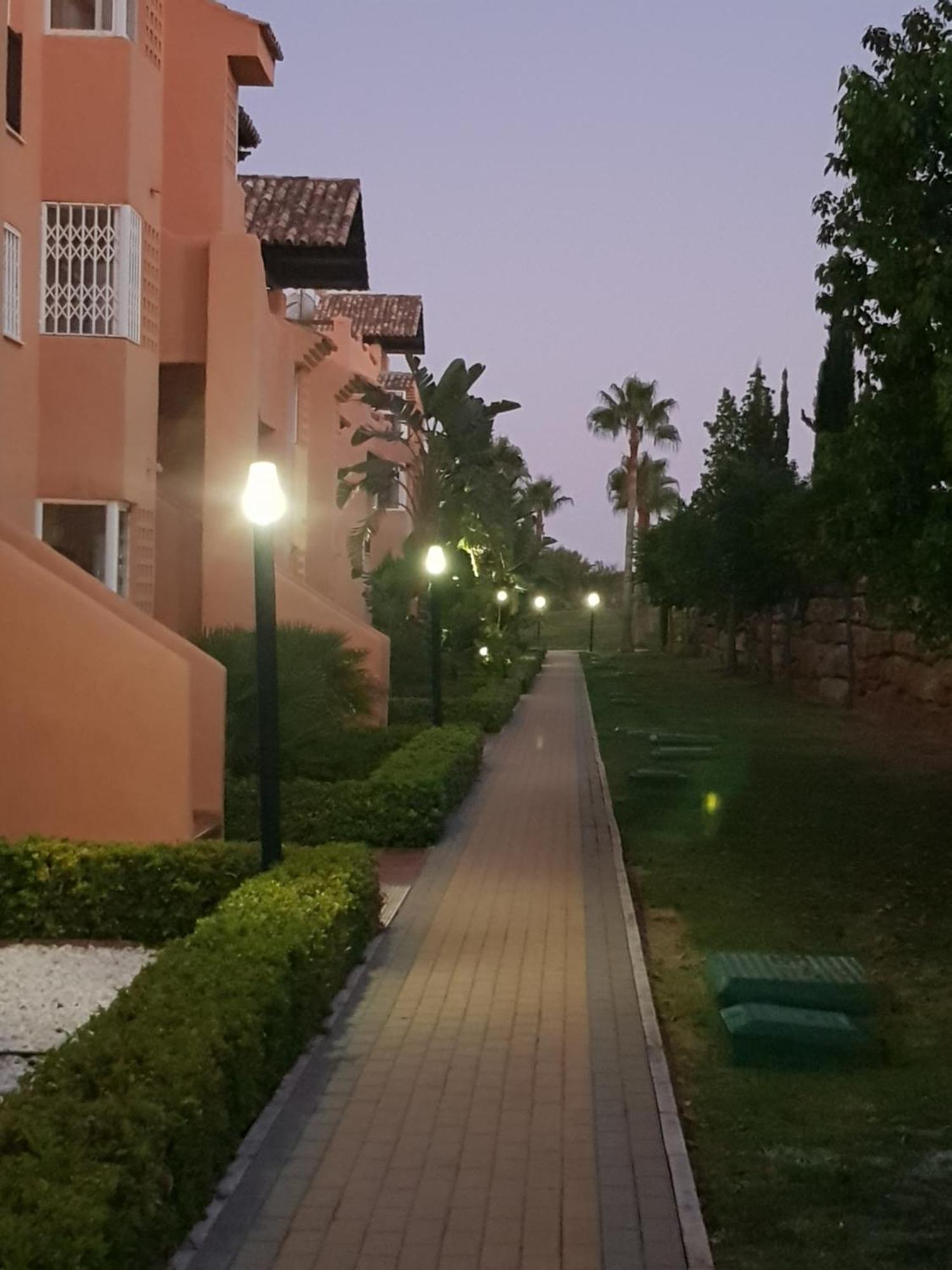 Meerblick Casares Del Sol Exteriör bild
